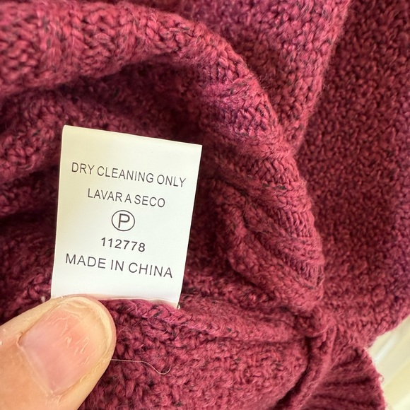 Pink Clover Berry Knit Sweater - Picture 5 of 5